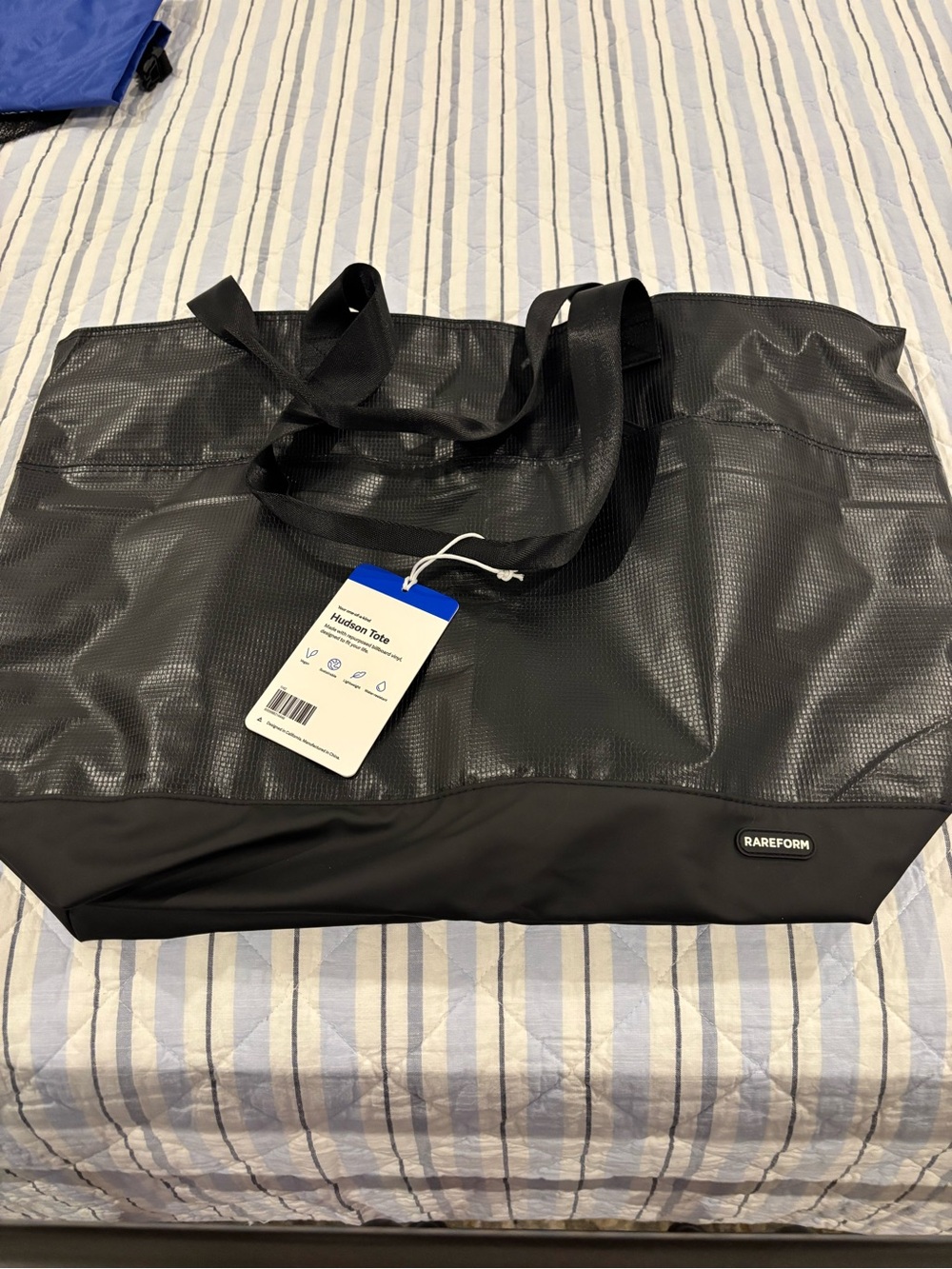 Rareform Hudson Tote Travel Bag in Black